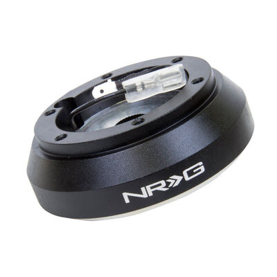 Nissan Boss Kit Buying Guide: Matching a Hub to Your Model image